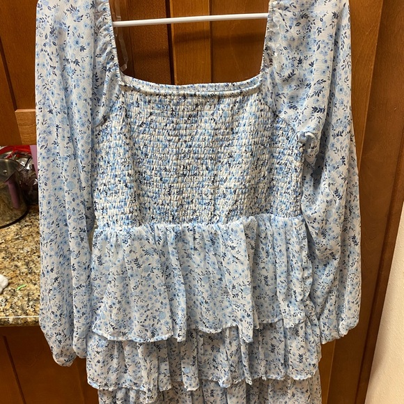 Flower 💙 - Picture 3 of 3